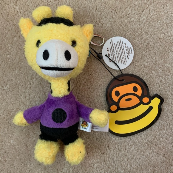 Bape Other - SOLD - Bape A Bathing Ape Giraffe Keychain